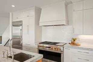 746 E 6300 E, Huntsville, UT 84317 - Photo 14