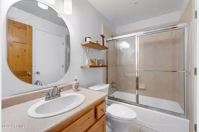 1600 W Pinebrook Boulevard #Apt H10, Park City, UT 84098 - Photo 16