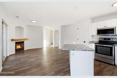 1716 W Fox Bay Drive #Unit H204, Heber City, UT 84032 - Photo 10