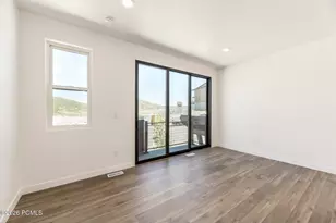 2002 W Pointe Dr, Heber City, UT 84032 - Photo 10