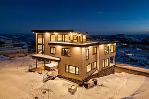 8526 Overlook Dr, Eden, UT 84310 - Photo 48