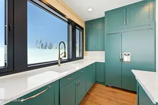 8526 Overlook Dr, Eden, UT 84310 - Photo 14