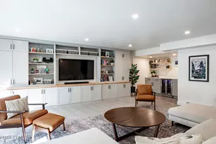 1562 E Lone Peak Dr, Salt Lake City, UT 84117 - Photo 34