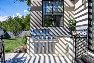 1562 E Lone Peak Dr, Salt Lake City, UT 84117 - Photo 44