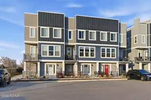 4752 S Hillhouse Cove, Murray, UT 84107 - Photo 2