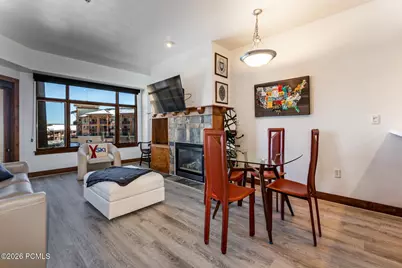 3720 N Sundial Court #B319, Park City, UT 84098 - Photo 6