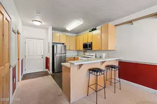 6605 Overland Dr, Park City, UT 84098 - Photo 6