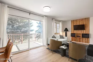 874 Schneitter Cir, Midway, UT 84049 - Photo 4