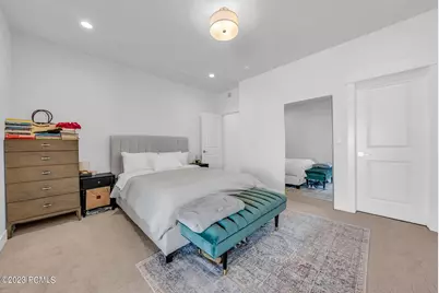 3053 Cedar Dr, Park City, UT 84098 - Photo 14