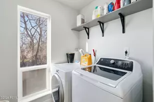 529 E Delno Cir, Salt Lake City, UT 84107 - Photo 22