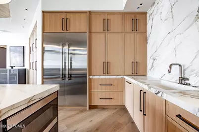 1920 E Rodeo Walk Drive #Unit 502, Holladay, UT 84117 - Photo 12