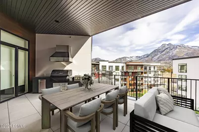 1920 E Rodeo Walk Drive #Unit 502, Holladay, UT 84117 - Photo 2