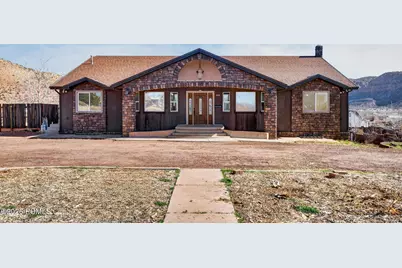 640 N Juniper Street, Hildale, UT 84784 - Photo 1