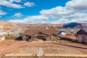 640 N Juniper St, Hildale, UT 84784 - Photo 2