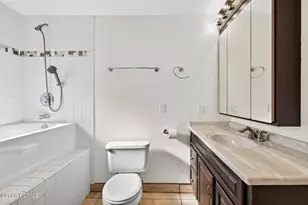 640 N Juniper St, Hildale, UT 84784 - Photo 54