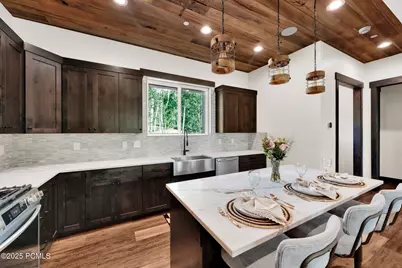 11301 E Marigold Lane, Heber City, UT 84032 - Photo 10