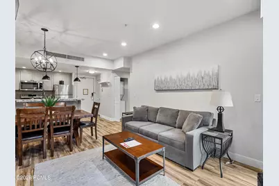 3720 N Sundial Court #C105, Park City, UT 84098 - Photo 2