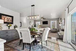 215 E 300, Midway, UT 84049 - Photo 4