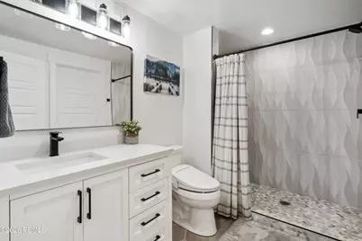 215 E 300, Midway, UT 84049 - Photo 34