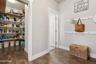 215 E 300, Midway, UT 84049 - Photo 16