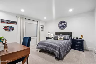 215 E 300, Midway, UT 84049 - Photo 28