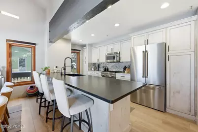 1521 Lakeside Court, Park City, UT 84060 - Photo 6