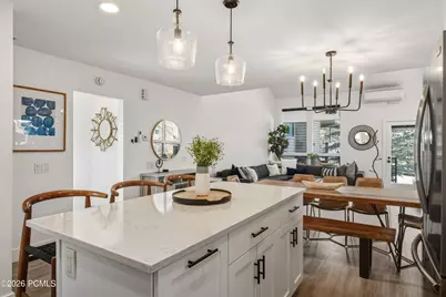 2140 W Comanche Trail #Apt 41, Park City, UT 84098 - Photo 4