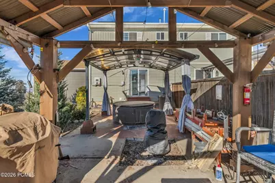 7462 S 2300, Cottonwood Heights, UT 84121 - Photo 28