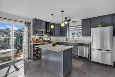 7462 S 2300, Cottonwood Heights, UT 84121 - Photo 6