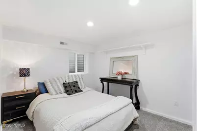 960 E Sagehill Drive, Millcreek, UT 84124 - Photo 24