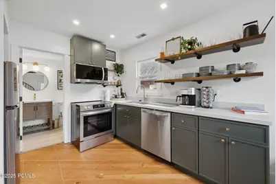 236 Woodside Avenue #11, Park City, UT 84060 - Photo 6