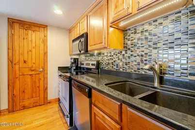 2025 Canyons Resort Drive #Apt I8, Park City, UT 84098 - Photo 8