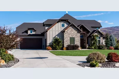 152 N 8750, Huntsville, UT 84317 - Photo 2