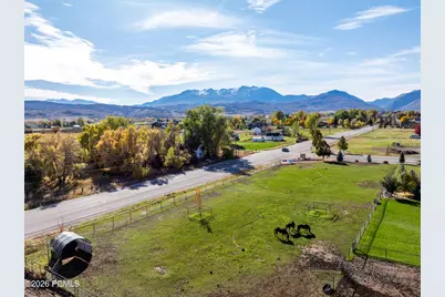152 N 8750, Huntsville, UT 84317 - Photo 96