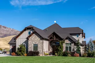 152 N 8750, Huntsville, UT 84317 - Photo 4