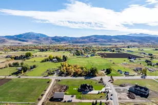 152 N 8750, Huntsville, UT 84317 - Photo 90