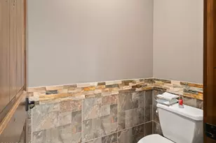 152 N 8750, Huntsville, UT 84317 - Photo 42