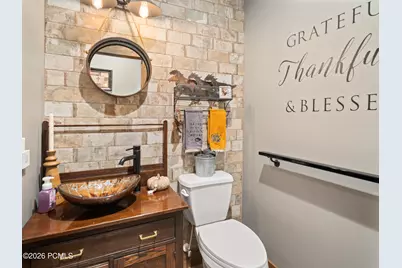 152 N 8750, Huntsville, UT 84317 - Photo 44