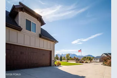 152 N 8750, Huntsville, UT 84317 - Photo 58