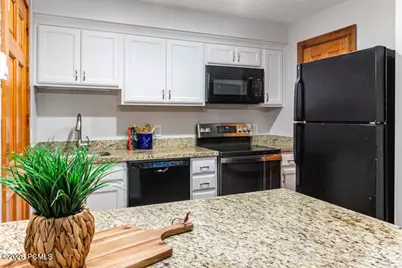 2025 Canyons Resort Drive #Y3, Park City, UT 84098 - Photo 4