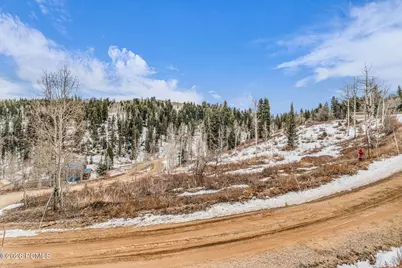 1365 Navajo Rd, Wanship, UT 84017 - Photo 8