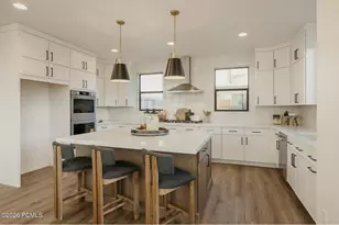 945 S Cloverfield Ct, Heber City, UT 84032 - Photo 4