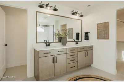945 S Cloverfield Court, Heber City, UT 84032 - Photo 14