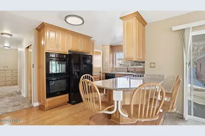 275 S 100, Heber City, UT 84032 - Photo 10