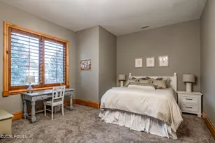 5083 S Clarenden Pl, Holladay, UT 84117 - Photo 54