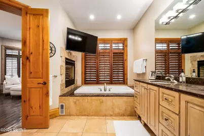 5083 S Clarenden Place, Holladay, UT 84117 - Photo 20