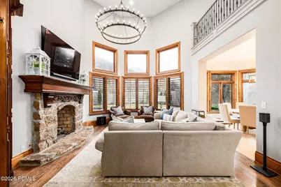 5083 S Clarenden Place, Holladay, UT 84117 - Photo 2