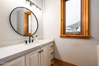 5083 S Clarenden Place, Holladay, UT 84117 - Photo 16