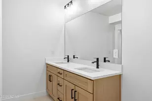 8569 S Round Stone Cove, Sandy, UT 84094 - Photo 64