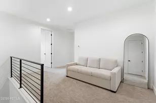 8569 S Round Stone Cove, Sandy, UT 84094 - Photo 34